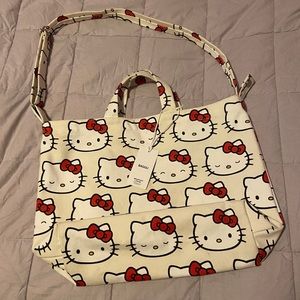 Baggu Hello Kitty Duck Bag